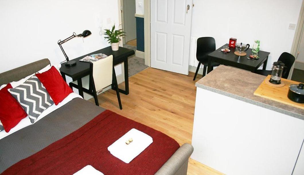 Cosy Studio Apartments Μπέρμιγχαμ Εξωτερικό φωτογραφία